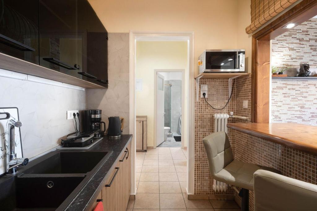 Central Apt In Town Corfu  Εξωτερικό φωτογραφία
